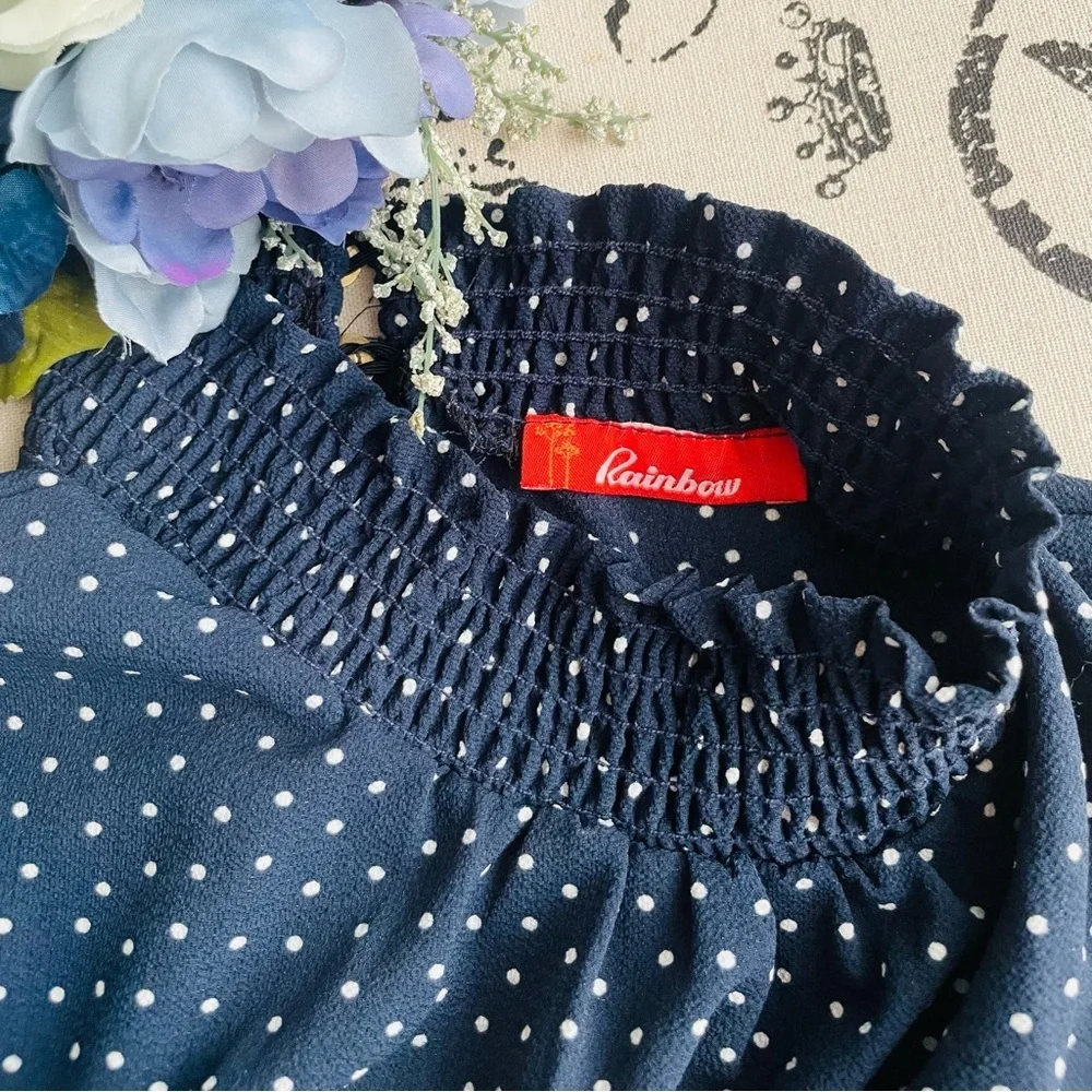 Sleeveless Ruffle Mockneck Polka Dot Tank Blouse in White / Navy - Picture 6 of 6